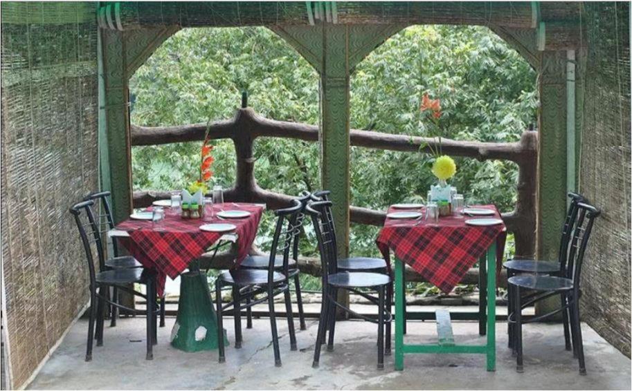 Van Vilas Resort Bhīm Tāl エクステリア 写真