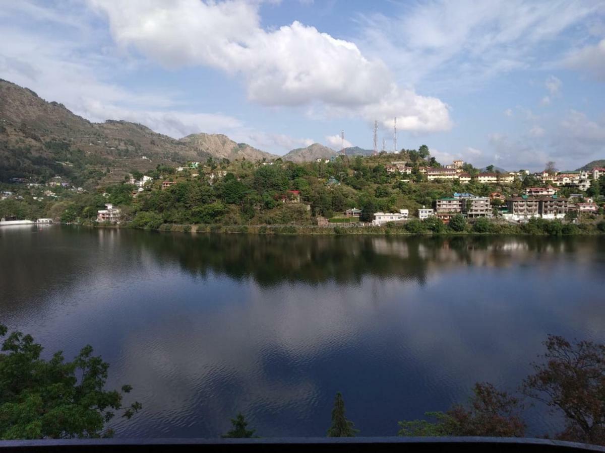 Van Vilas Resort Bhīm Tāl エクステリア 写真